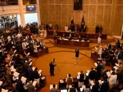 کے پی اسمبلی کے اراکین کو بلیو پاسپورٹ، اسلحہ لائسنس کی سہولت سے متعلق وضاحت 