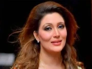 مجھ سے زبردستی اداکاری کروائی گئی؛ خوشبو نے درد ناک کہانی بتادی 