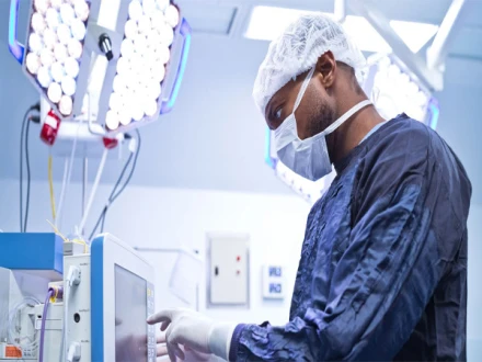 تجربہ گاہ میں بنی کھانے کی نالی کی کامیاب پیوندکاری