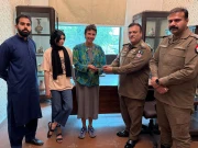 پنجاب پولیس نے فرانسیسی خاتون کا کھویا ہوا موبائل ایک گھنٹے میں برآمد کرلیا