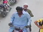 لاہور میں لوٹ مار کا انوکھا واقعہ، بزرگ شہری دم درود کے نام پر 40 لاکھ کا سامان لوٹ کر لے گیا