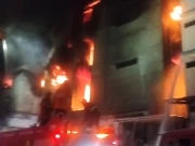 لانڈھی میں آگ نے 2 فیکٹریوں کو لیپٹ میں لے لیا، تیسرے درجے کی قرار