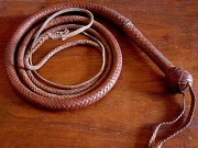 اوکاڑہ؛ بیوی پر بدکاری کا الزام عائد کرنے والے شوہر کو 80 کوڑوں کی سزا کا حکم