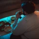 رات دیر سے کھانا صحت کے لیے کیوں نقصان دہ ہوسکتا ہے؟
