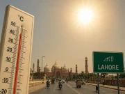 لاہور سمیت پنجاب میں شدید گرمی، درجہ حرارت 41 تک جانے کا امکان