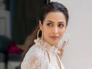 ملائکہ اروڑہ کے خلاف وارنٹ گرفتاری جاری