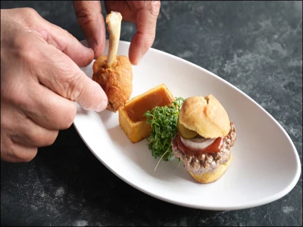 اوزیمپک صارفین کے لیے ریسٹورنٹس میں  ’منی میلز‘ کا ٹرینڈ وائرل