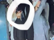 لاہور؛ محفل میلاد میں شہری کا لاکھوں روپے مالیت کا موبائل چوری، ویڈیوز سامنے آگئیں