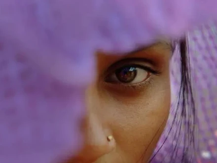 بھارت میں بوائے فرینڈ کے سامنے 7 افراد کا گرل فرینڈ کیساتھ گینگ ریپ