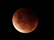 چاند پر دریافت ہونیوالے شیشے کے ٹکڑوں کے متعلق سنسنی خیز انکشاف