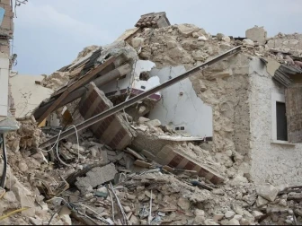 مراکش میں خوفناک حادثہ، دو رہائشی عمارتیں گرگئیں، 19 افراد جاں بحق