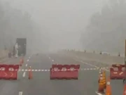 ملک بھر میں شدید دھند، حد نگاہ صفر مختلف مقامات سے موٹرویز کے سیکشنز بند