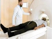 ایم آر آئی اسکین کیلیے دھاتی ٹیکا صحت کیلیے خطرناک، تحقیق