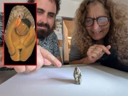 12 ہزار سال قدیم خاتون اور ہنس کا مجسمہ دریافت