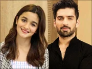 منیب بٹ کو عالیہ بھٹ اور دیپیکا پڈوکون کے ساتھ فلم کی آفر؟ اداکار نے حقیقت بتادی