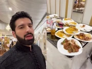 منیب بٹ نے شادی میں کھانا ضائع کرنے والوں کو آڑے ہاتھوں لے لیا 