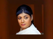 طلاق یافتہ کہلائے جانے کے خوف سے 16 سال ناپسندیدہ شادی میں گزار دیئے؛ نازلی نصر 