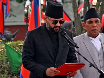 گلوکار نے گانا وائرل ہونے کے بعد ملک کے وزیر اعظم کا عہدہ سنبھال لیا