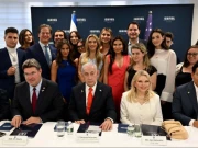 فی پوسٹ 7 ہزار ڈالر! اسرائیل نے امریکی سوشل میڈیا انفلوئنسرز کو خریدنا شروع کر دیا