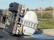 جی ٹی روڈ پر جیٹ فیول سے بھرا آئل ٹینکر الٹ گیا