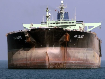 امریکا نے ایرانی آئل ٹینکرز ضبط کرنے کا منصوبہ بنا لیا، امریکی اخبار کا دعویٰ