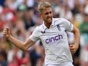 اولی اسٹون گھٹنے کی انجری کے باعث انگلینڈ کی ٹیسٹ سیریز سے باہر