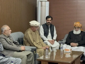 متحدہ اپوزیشن کا خیبرپختونخوا میں گورنر راج کیخلاف جدوجہد کا اعلان
