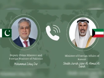 اسحاق ڈار اور کویتی وزیر خارجہ میں ٹیلیفونک رابطہ، امن کیلیے تعاون بڑھانے پر اتفاق