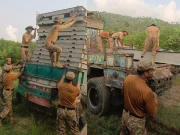 پاک فوج نے باجوڑ اور دیر کو ملانے والے انتہائی اہم پُل کی تنصیب دوبارہ شروع کردی