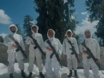 عید الفطر کے موقع پر لائن آف کنٹرول پر تعینات پاک فوج کے جوانوں کا قوم کے نام خصوصی پیغام