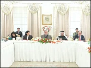 یو اے ای کے سجوانی گروپ کی وزیراعظم سے ملاقات، پاکستان میں سرمایہ کاری بڑھانے پر اتفاق