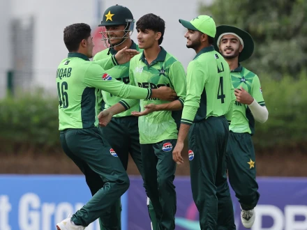 انڈر 19 ایشیاکپ: بھارت کا پاکستان کو جیت کیلیے 241 رنز کا ہدف