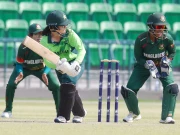 ویمنز ورلڈ کپ: پاکستان ٹیم کی بنگلادیش کیخلاف بیٹنگ جاری