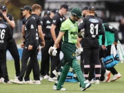 دوسرا ون ڈے؛ ٹاپ آرڈر مکمل ناکام، کیویز کے ہاتھوں پاکستان کو شکست