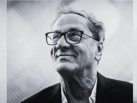 فلم ساز کو سب سے زیادہ شہرت 2002 کی دستاویزی فلم ’’جنین، جنین‘‘ سے ملی تھی