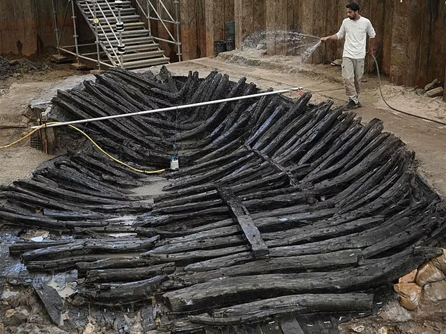 ÚÛ ÛØ§Ø¦ÛÚØ±ÛÙ¹ ÛÙØ¬Ø§ÙÛ Ú©Û ÙØ¬Û Ø³Û Ú©Ø´ØªÛ Ú©Û Ø´ÛØªÛØ± Ø¨ÙÚ©Ú¾Ø±ÙÛ ÙÚ¯ Ú¯Ø¦Û ÛÛÚº