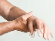 منہ میں موجود بیکٹیریا کا خطرناک اعصابی بیماری سے تعلق کا انکشاف