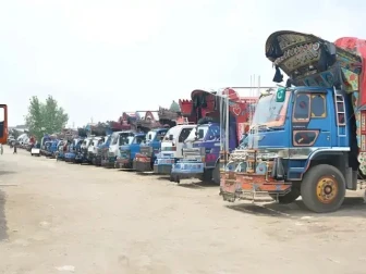 پنجاب حکومت اور ٹرانسپورٹرز کے درمیان امور طے پاگئے