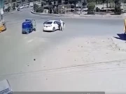 پشاور: گاڑی پر فائرنگ کرکے 7 افراد کو قتل کرنے کی واردات کی ویڈیو سامنے آگئی