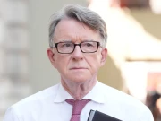 جیفری ایپسٹین سے تعلق کے الزام میں امریکا میں برطانوی سفیر پیٹر منڈیلسن برطرف