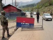 مقبوضہ کشمیر میں فائرنگ سے 26 سیاح ہلاک، بھارتی میڈیا کا پاکستان کیخلاف زہریلا پروپیگنڈا
