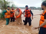 راولپنڈی: شدید ترین طغیانی کے باعث 16 افراد سیلابی ریلے میں پھنس گئے