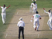 کولکتہ ٹیسٹ، 2 دن میں 27 وکٹیں گرگئیں، سابق کرکٹرز نے پچ کو خوفناک قرار دے دیا