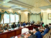 وزیرِاعظم سےمختلف چیمبرز آف کامرس کے صدور کی ملاقات ، معاشی استحکام پر حکومتی ٹیم کی تعریف