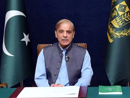 پیٹرولیم مصنوعات کی قیمتوں پر وزیر اعظم کا آج قوم سے اہم خطاب متوقع