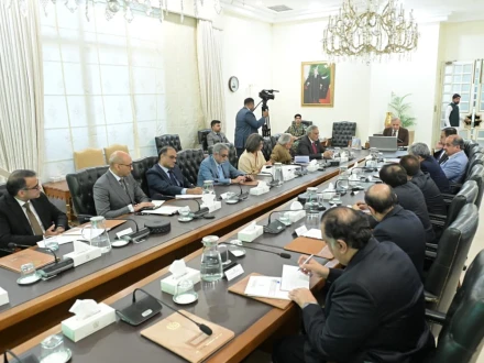 وزیراعظم کی بیرون ممالک میں تعینات پاکستانی سفیروں کو اہم ہدایات