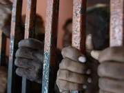 آن لائن فوڈ رائیڈر نے ڈاکو کو پکڑ کر پولیس کے حوالے کر دیا