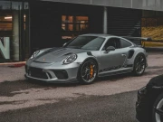 شہری نے انشورنس حاصل کرنے کیلئے اپنی مہنگی اسپورٹس کار کو آگ لگا دی