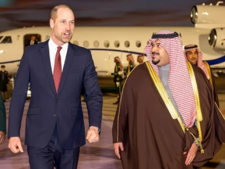 برطانوی شہزادہ ولیم اپنے پہلے سرکاری دورے پر سعودی عرب پہنچ گئے