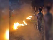 کراچی، محمود آباد میں بجلی کی غیر معمولی بندش کا خلاف عوام کا احتجاج